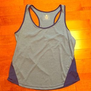 NWT old navy active tank top with mesh back panel
